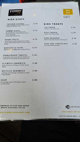 Comentarii opinii despre Yummy Cafe Market