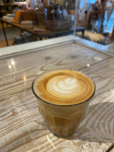 Comentarii opinii despre The Wilds