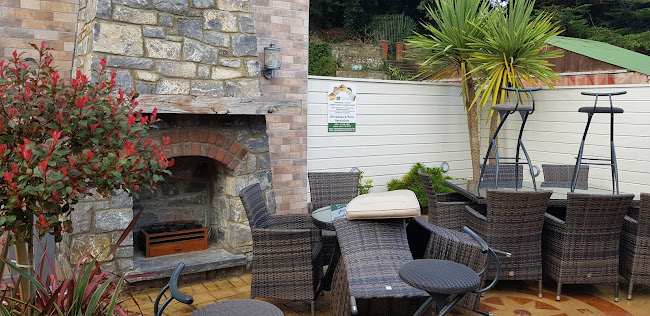 The Middle Shop - Leixlip