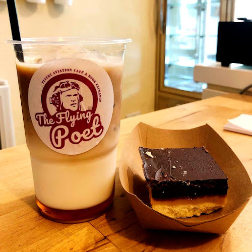 Opinii despre The Flying Poet Aviation Café - Delicious Coffee & Food în Kinsale - Hospitality and gastronomy