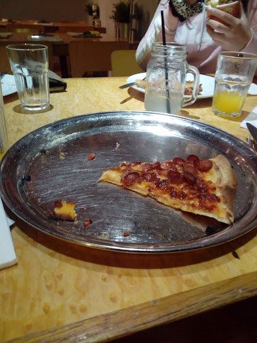 Comentarii opinii despre Ginos Restaurant