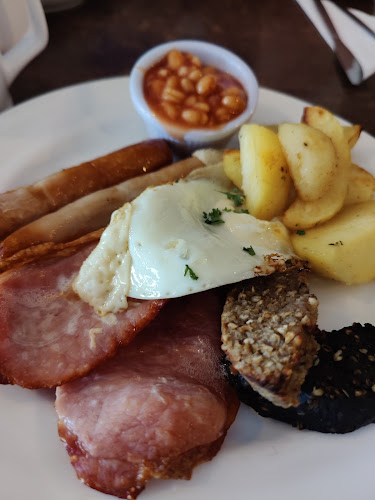 Treats Coffee Shop - Newport