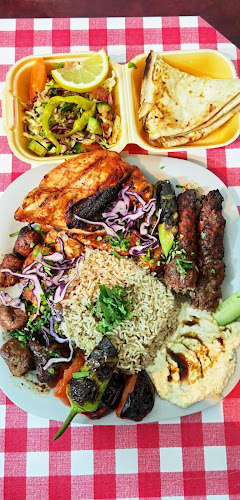 Comentarii opinii despre Madina Grill