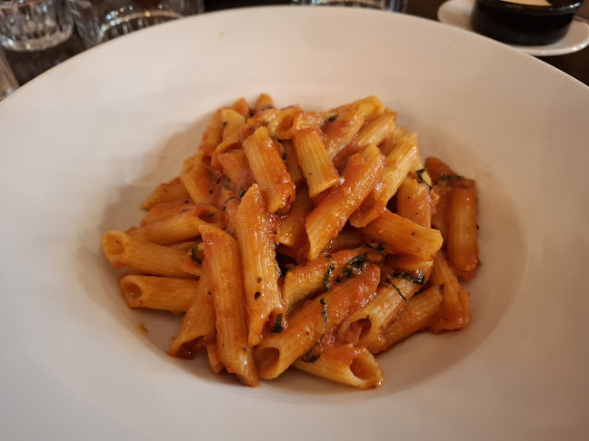 4 Main St, Townparks, Longford