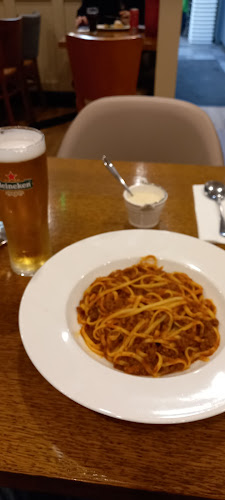 25 Eyre Square, Galway, H91 YY79