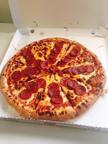 Opinii despre Supreme Bites Takeaway & Restaurant în Cavan - Hospitality and gastronomy