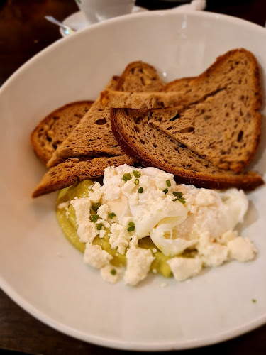 Comentarii opinii despre The Kiosk Café