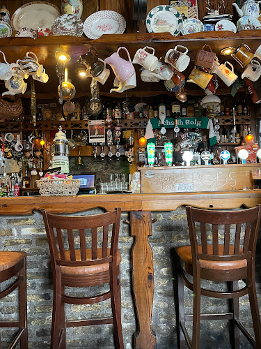 O'Callaghans Bar & Guest House - Hospitality and gastronomy