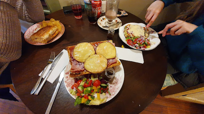 The Potter's Hand Cafe - Hospitality and gastronomy