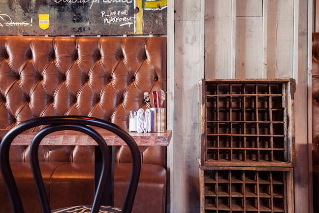 Opinii despre Platform Pizza Bar Bray în Bray - Hospitality and gastronomy