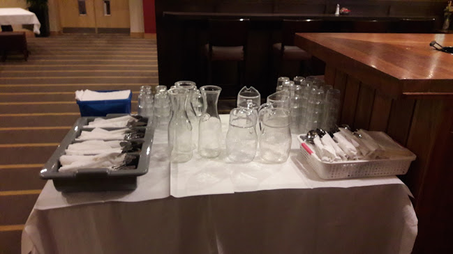 Opinii despre Currys Country Store în Ballina - Hospitality and gastronomy