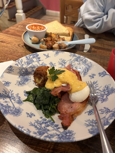 Comentarii opinii despre Hungry Bear Cafe/ Restaurant