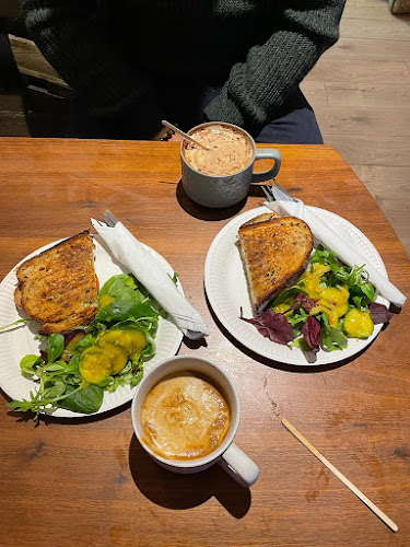 The Hen & Hog - Hospitality and gastronomy