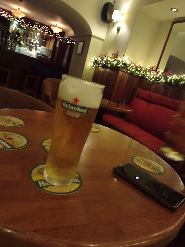 Comentarii opinii despre The Maple Leaf