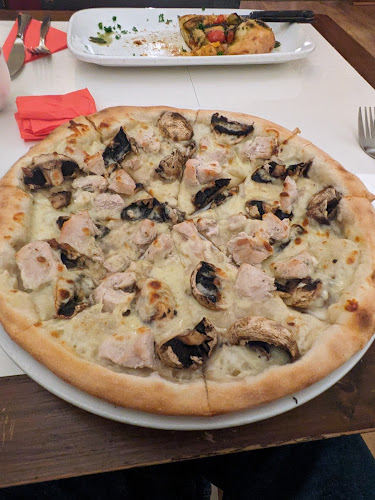 La Strada Restaurant - Hospitality and gastronomy