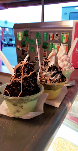 O'Connors Ice Cream Shop Lahinch - Hospitality and gastronomy