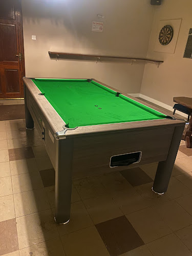 The Outhouse Bar & Lounge - Hospitality and gastronomy