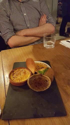 Comentarii opinii despre Oscars Seafood Bistro