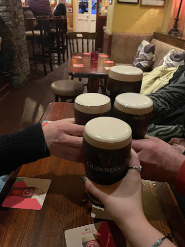 Hillery's Bar - Hospitality and gastronomy