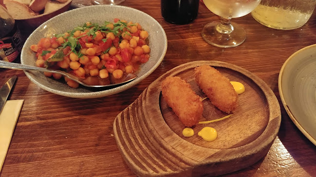 1 Middle St, Galway, H91 AF89