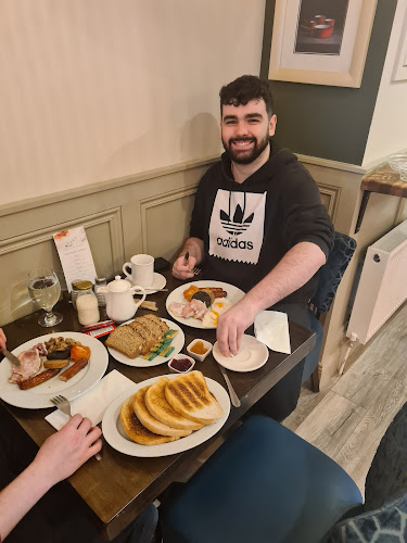 Comentarii opinii despre The Kiosk Café