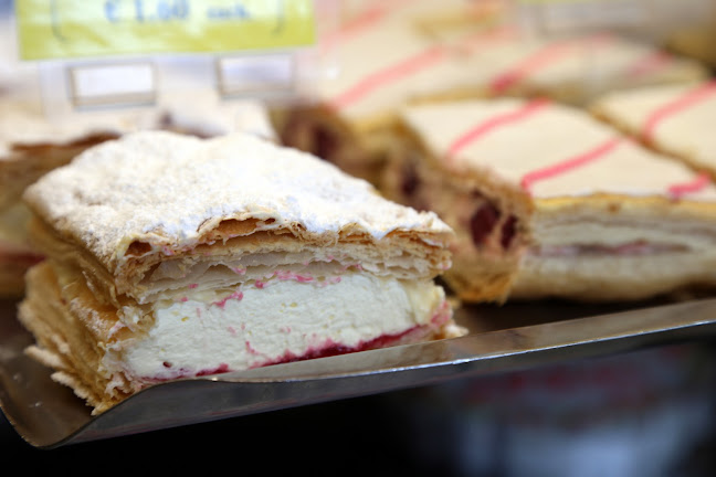 Courtney's Bakery - Dingle