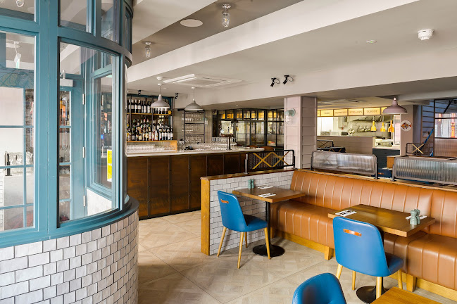 Comentarii opinii despre The Mad Monk by Quinlans