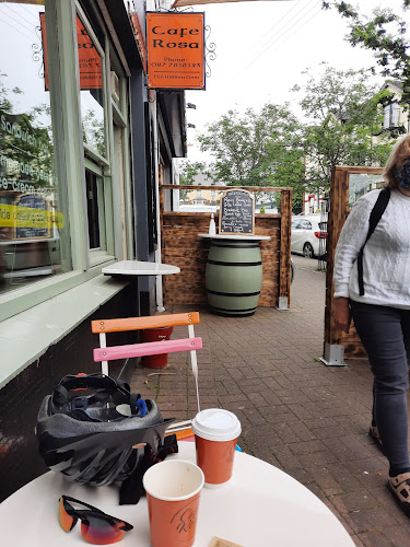 Comentarii opinii despre Cafe Rosa