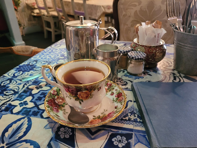 Tara's Tea Rooms - Hospitality and gastronomy