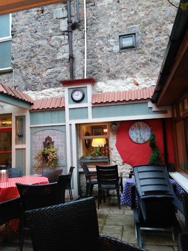 Comentarii opinii despre The Daily Grind