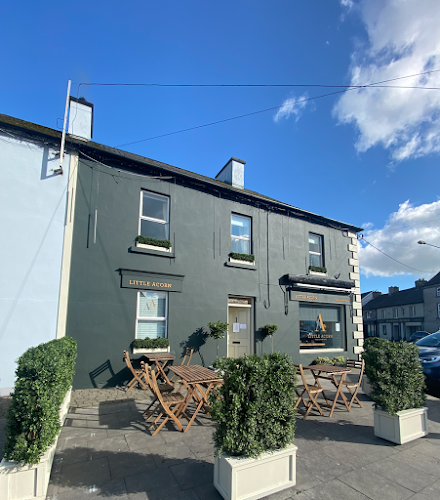 Little Acorn Cafe - Hospitality and gastronomy