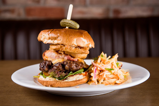 HEERY'S Bar & Restaurant - Hospitality and gastronomy