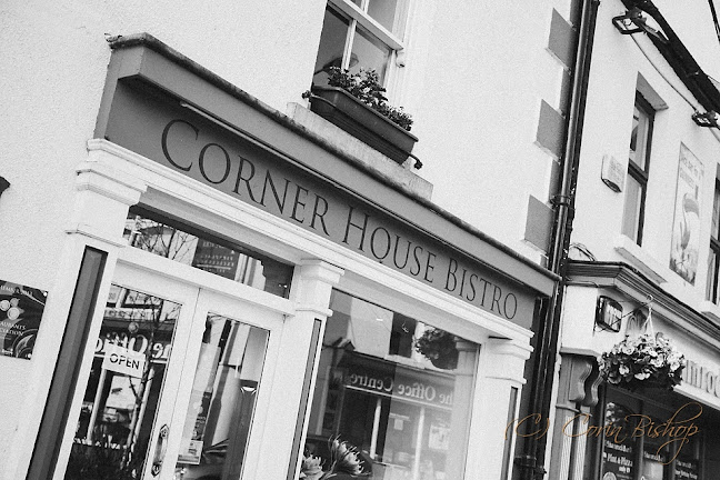 Corner House Bistro - Hospitality and gastronomy