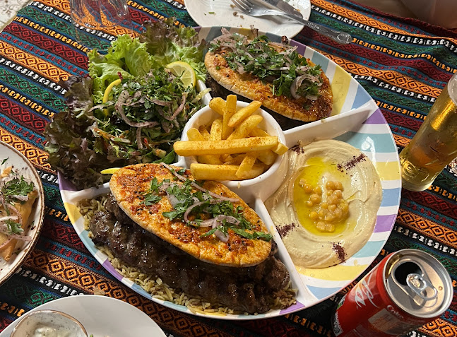 The Four Liars Bistro - Hospitality and gastronomy