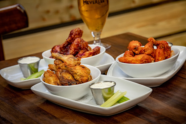 Paris Texas Bar and Restaurant