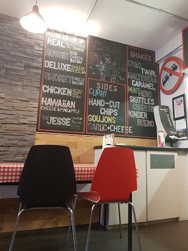 Comentarii opinii despre The Real Burger