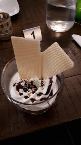 Drop inn - Hospitality and gastronomy