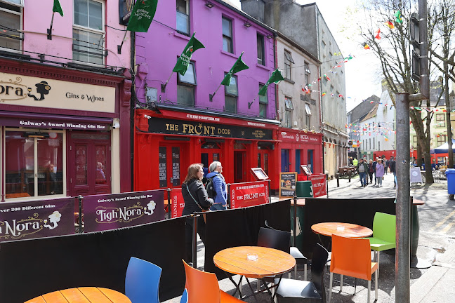 The Front Door Pub - Hospitality and gastronomy