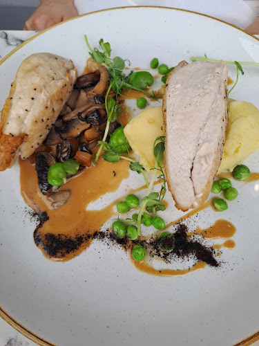 Vie De Chateaux - Restaurant Naas - Hospitality and gastronomy