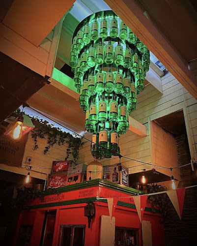 Comentarii opinii despre Casey's Bar and Restaurant