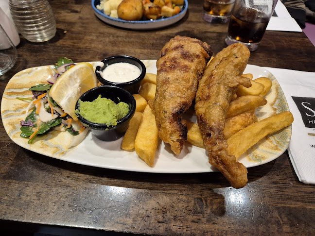 Cedar Bar & Brasserie