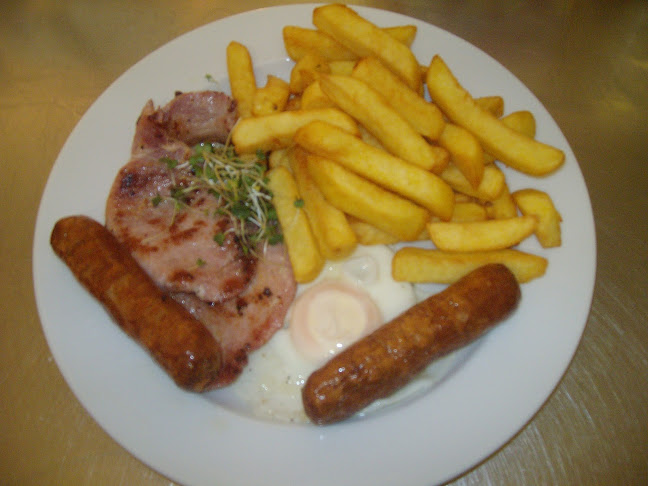 Comentarii opinii despre Knightlys Bar & Restaurant