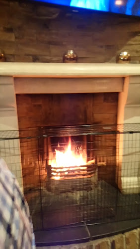 Courtyard Pub , Off Licence, and Restaurant - Hospitality and gastronomy