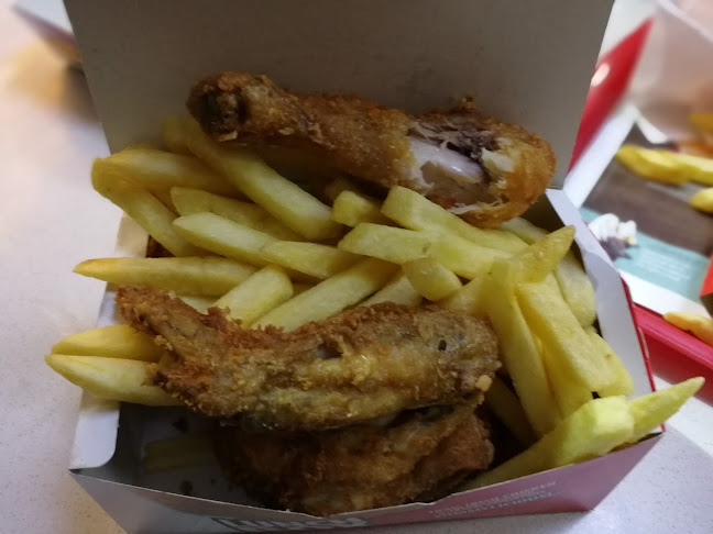 Comentarii opinii despre Supermac's & Papa John's