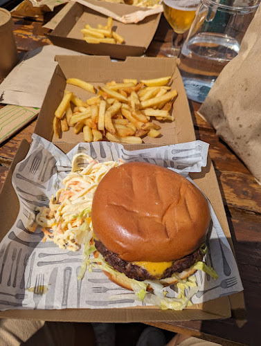 Nanny Quinn's - Killucan