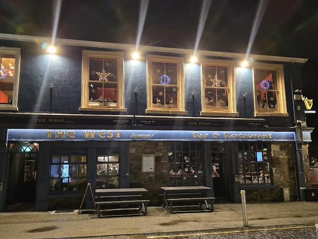 The West Bar & Restaurant