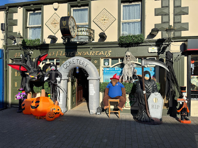 O'Flaherty's Bar - Hospitality and gastronomy