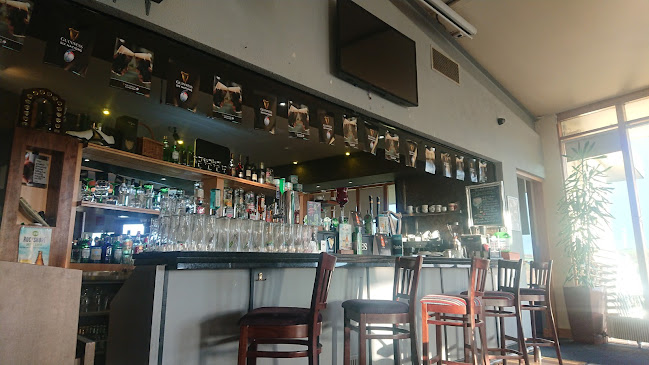 Vines Grill & Wine Bar - Hospitality and gastronomy