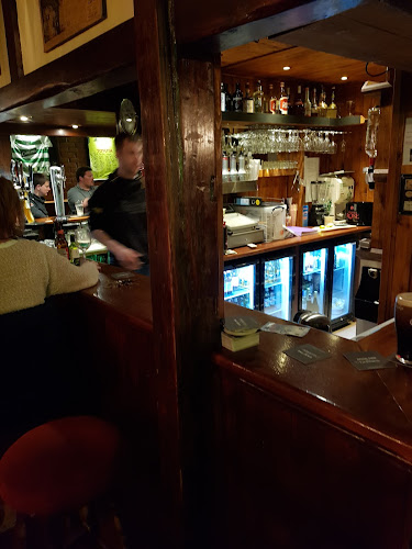 Kelly's Bar - Hospitality and gastronomy