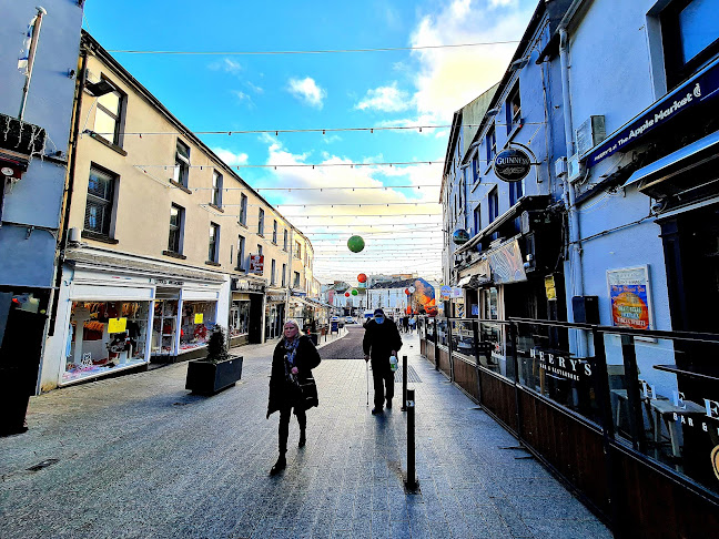 Comentarii opinii despre HEERY'S Bar & Restaurant